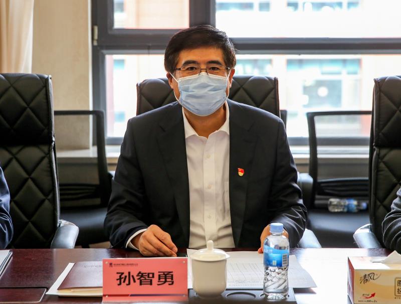 84CB0B434E297E7F608947AEEB0_CCF0E963_EAC3.jpg?e= 尊龙凯时【最新官网】人生就是搏!